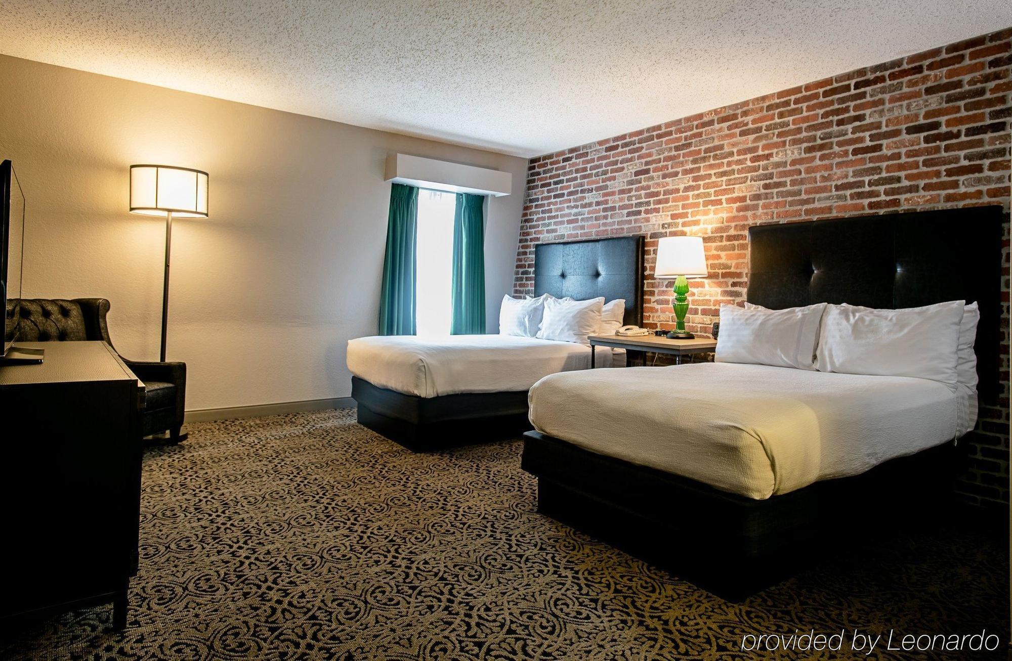 Holiday Inn Hotel French Quarter-Chateau Lemoyne, An Ihg Hotel New Orleans Bagian luar foto